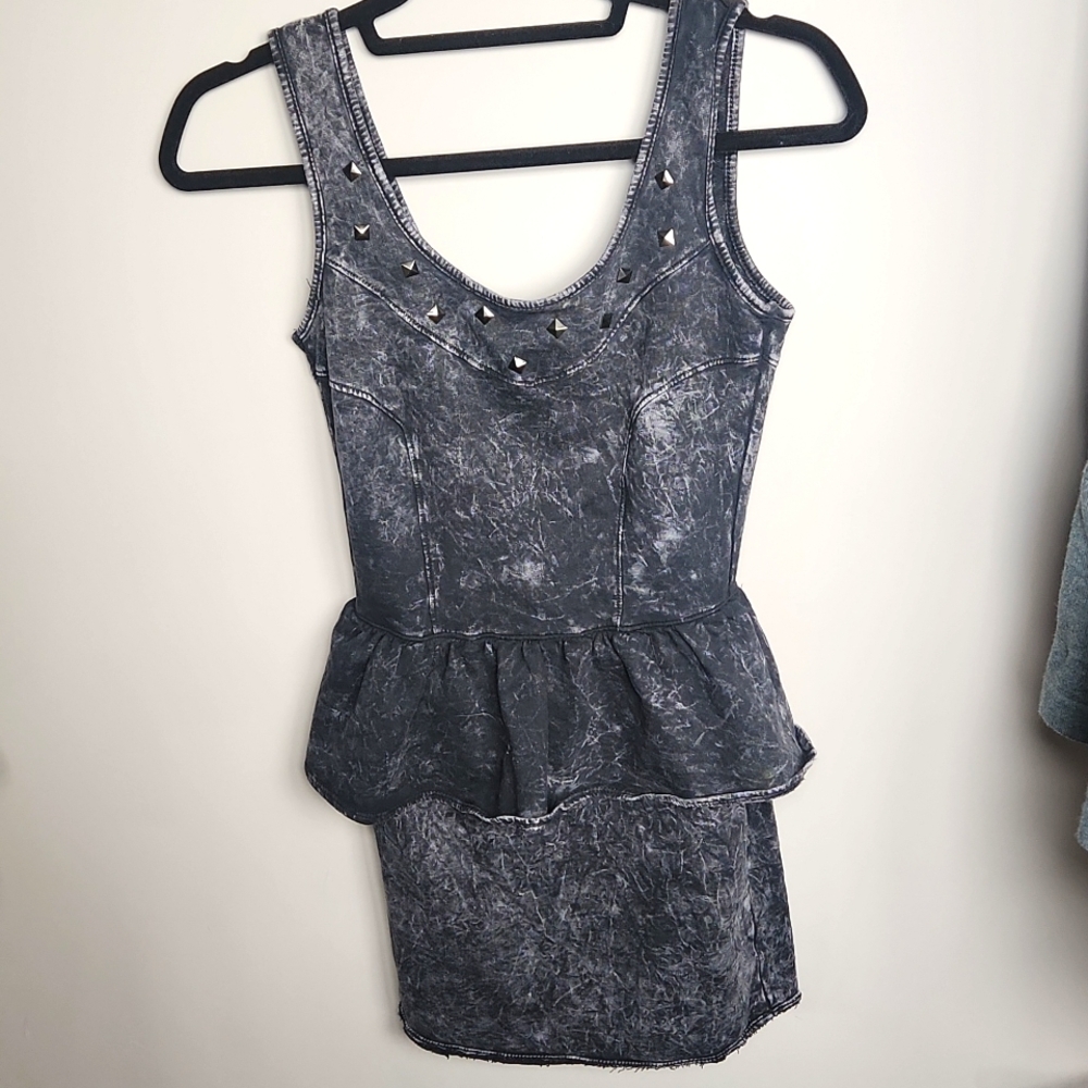 Juniors peblum mini dress